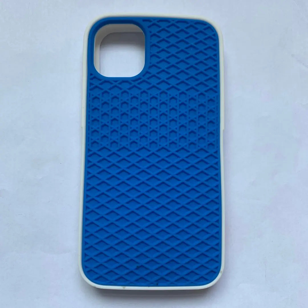 Waffle Grip Silicone Phone Cover
