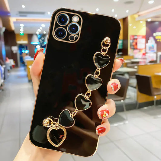 Stylish iPhone 15 Pro Max Case with Heart Bracelet